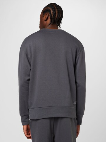 BIDI BADU Athletic Sweatshirt in Grey