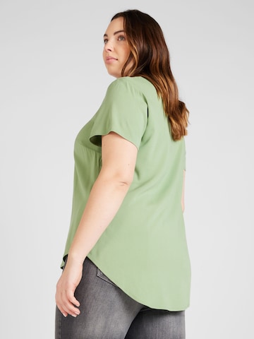 Vero Moda Curve T-Shirt 'BELLA' in Grün