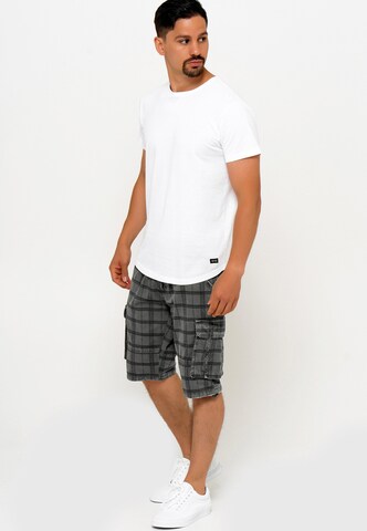 INDICODE JEANS Regular Cargo Shorts ' Blixt ' in Grau