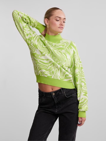 Pull-over 'Mila' PIECES en vert : devant