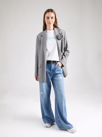 Calvin Klein Jeans T-shirt '20s CLASSIC' i vit