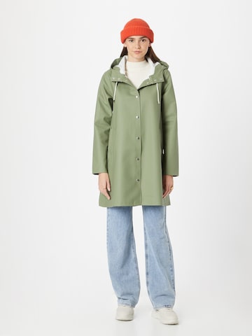 Stutterheim Between-Seasons Coat in Green: front