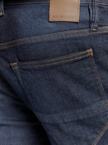 No Excess Regular Shorts in Blau