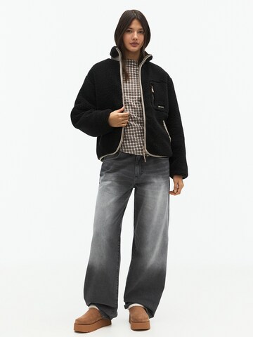 Veste mi-saison Pull&Bear en noir