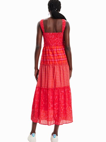 Robe d’été 'ELY' Desigual en rouge