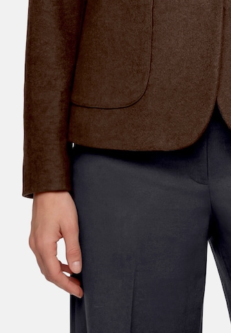 Betty Barclay Blazers in Bruin
