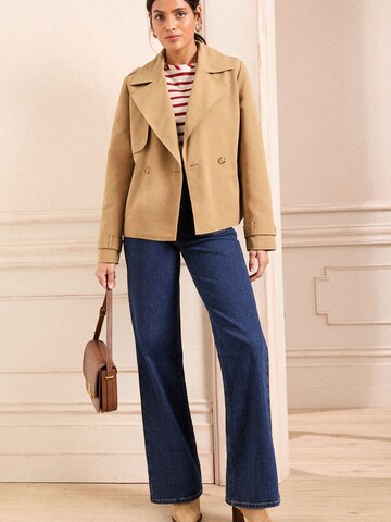 love & roses Between-Seasons Coat in Beige