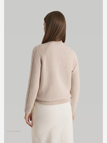 MAERZ Muenchen Sweater in Beige: back