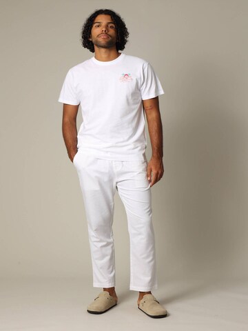 Loosefit Pantalon chino 'GLADES ' Deeluxe en blanc
