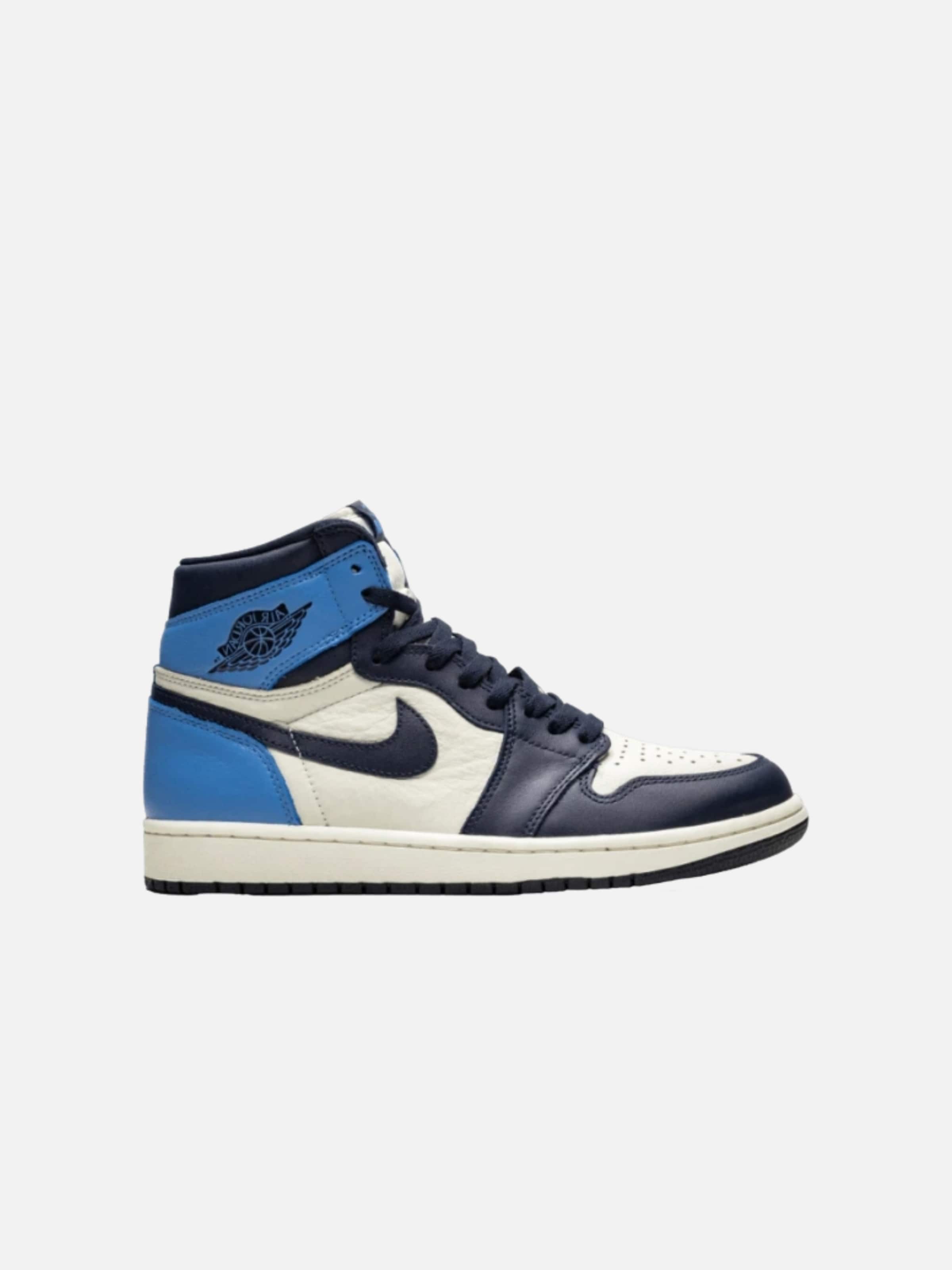Sneaker alta 'Air 1 Retro High Obsidian Sail UNC' di Jordan in blu: frontale