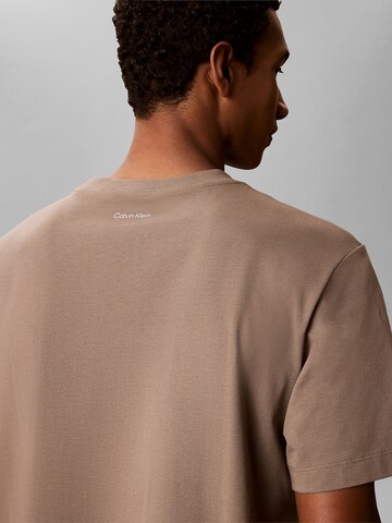 T-Shirt Calvin Klein Jeans en marron