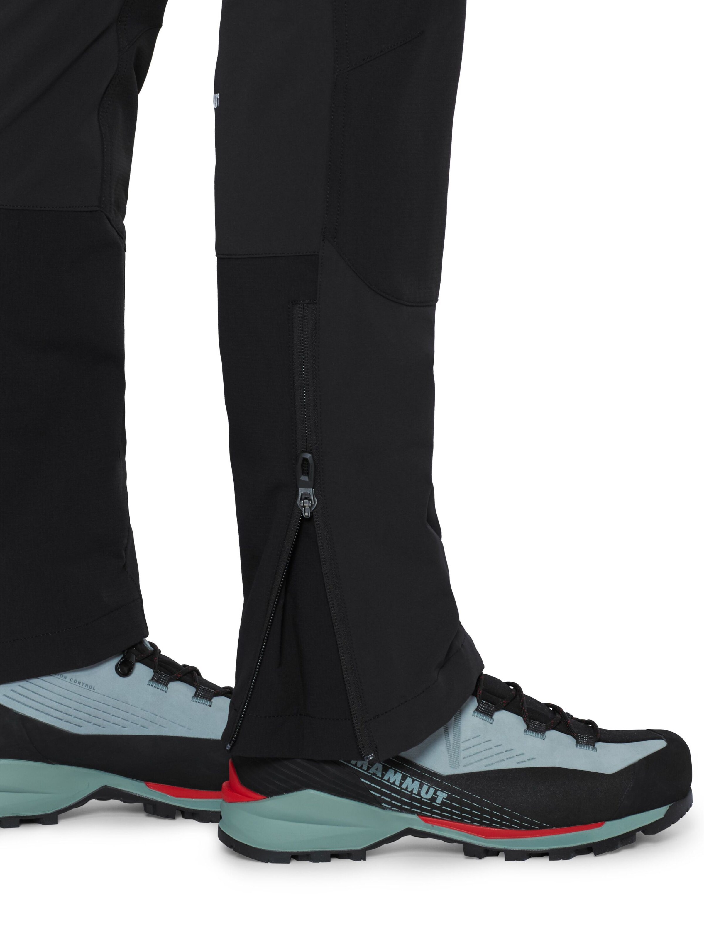 MAMMUT Regular Outdoor Pants in Black