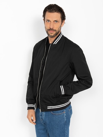 Manteau mi-saison Schott NYC en noir