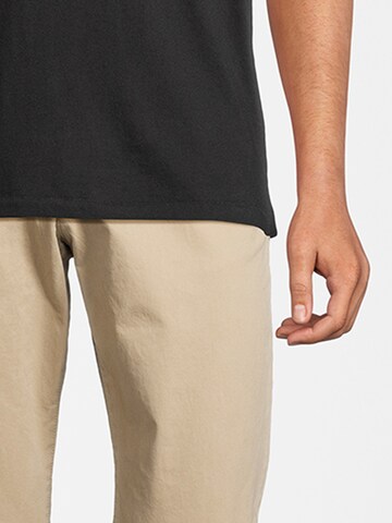 Slimfit Pantaloni chino di AÉROPOSTALE in beige