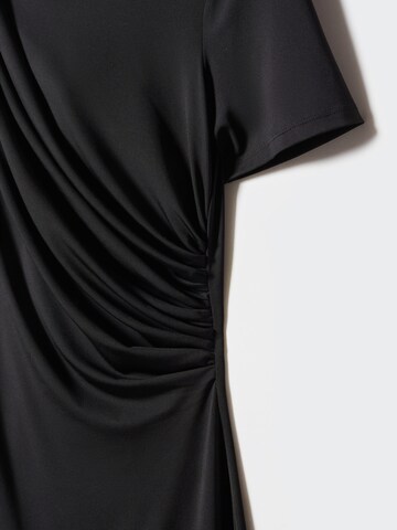 MANGO Šaty 'GRECO' – černá
