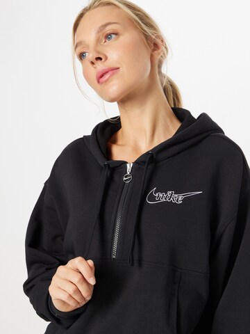 NIKE Athletic Sweatshirt in Black