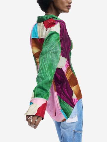 Maglietta 'CAM_TUTIFRUTTI 26SWCWX4' di Desigual in verde