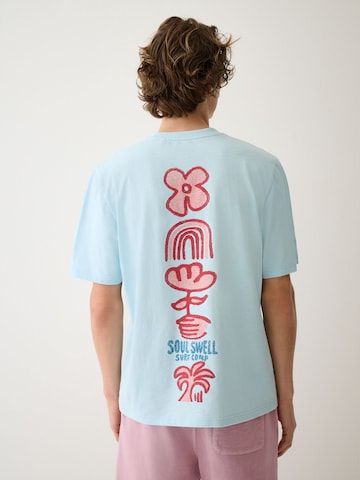 T-Shirt Next en bleu : devant