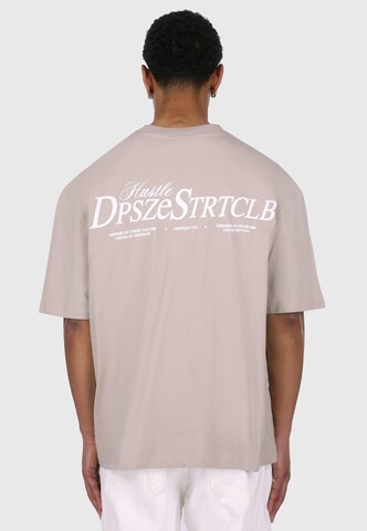 T-Shirt 'STRTCLB' Dropsize en beige : devant