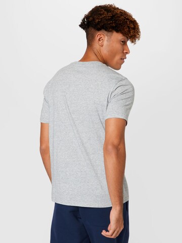 Champion Authentic Athletic Apparel T-Shirt in Grau