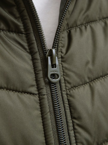Veste mi-saison 'JREBGAZING' JJ Rebel en vert