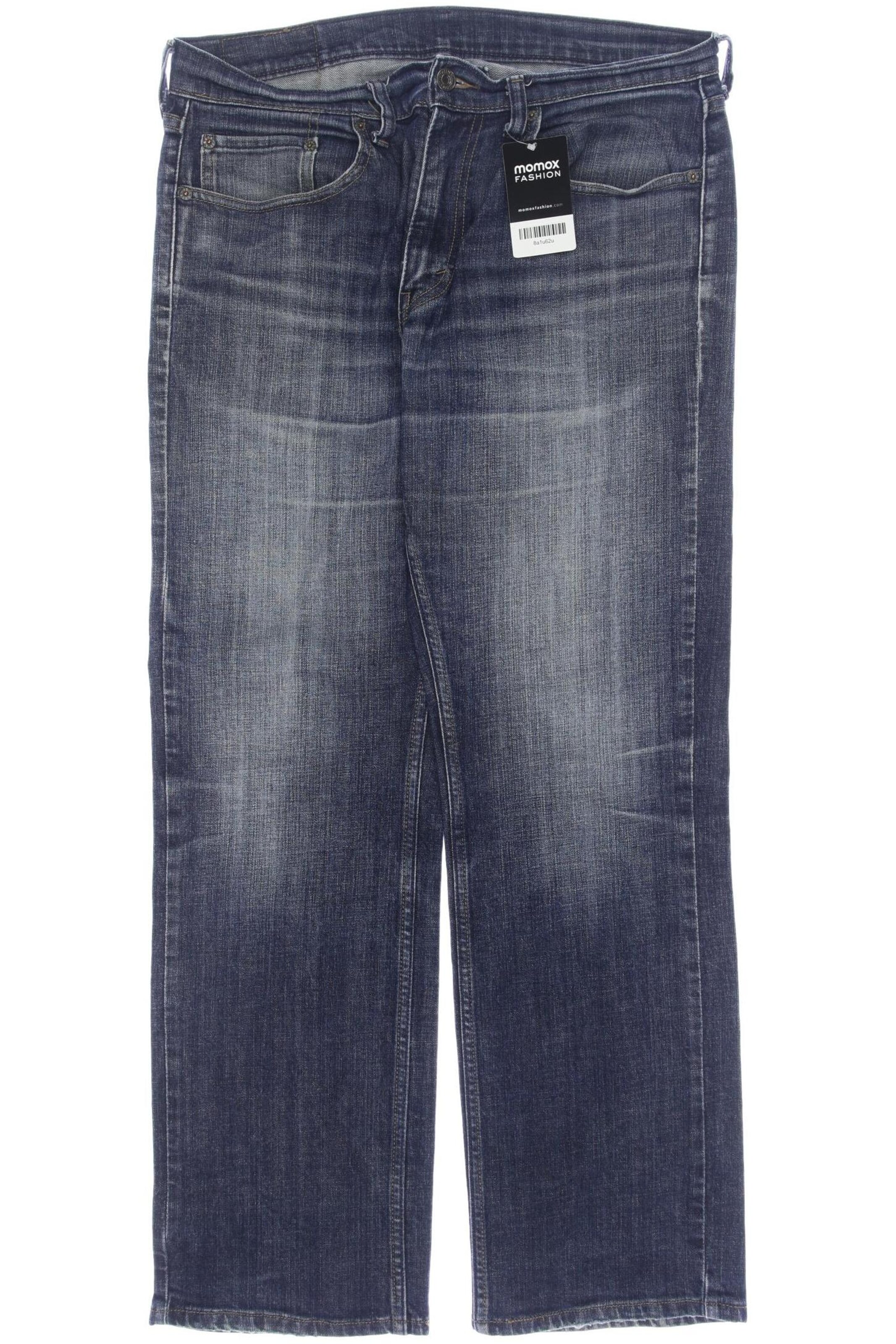 LEVI'S ® Jeans in 33 in Blue: front