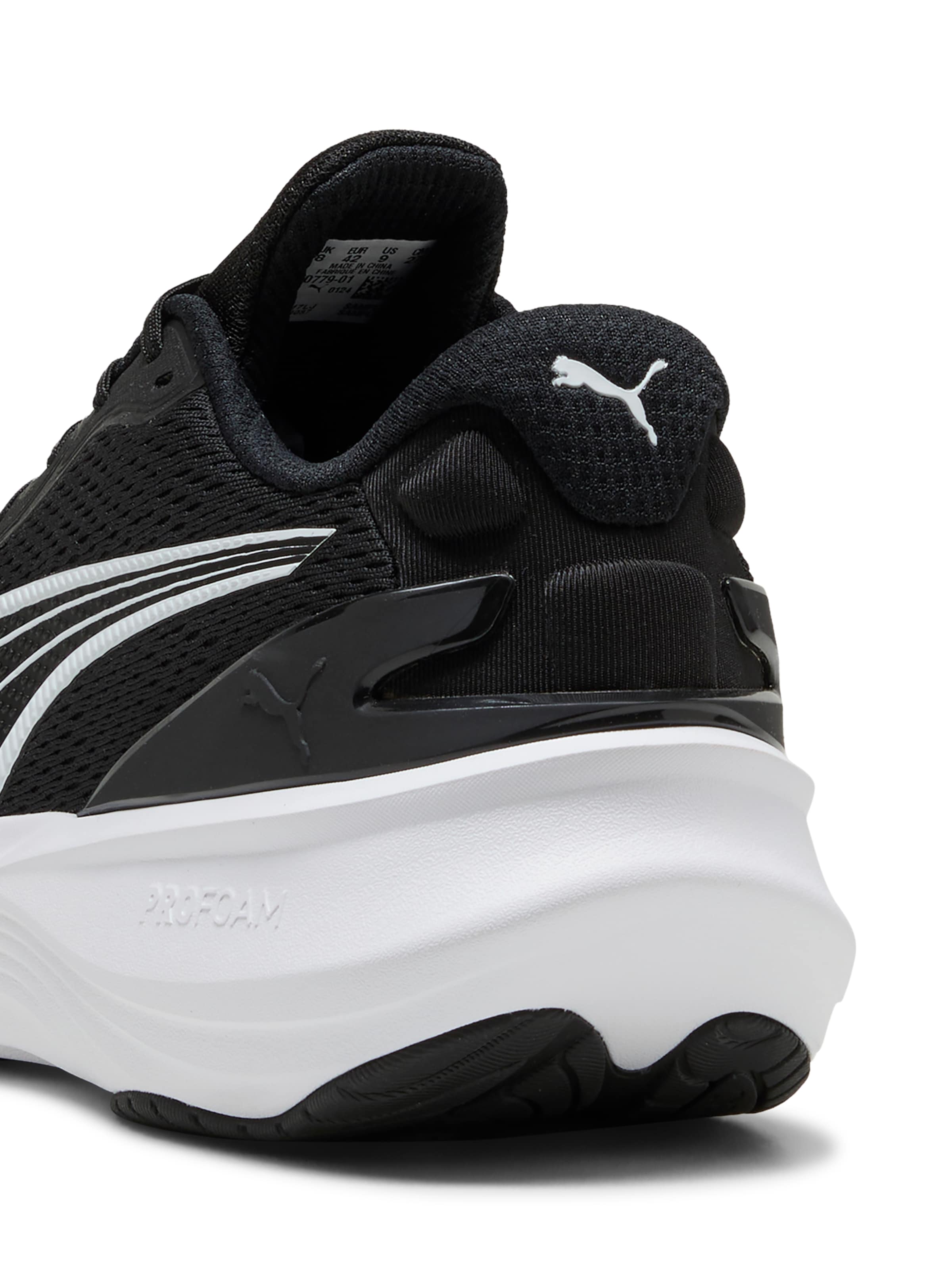 Chaussure de course 'Scend Pro 2' PUMA en noir