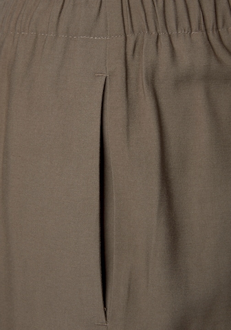 LASCANA Loose fit Trousers in Brown