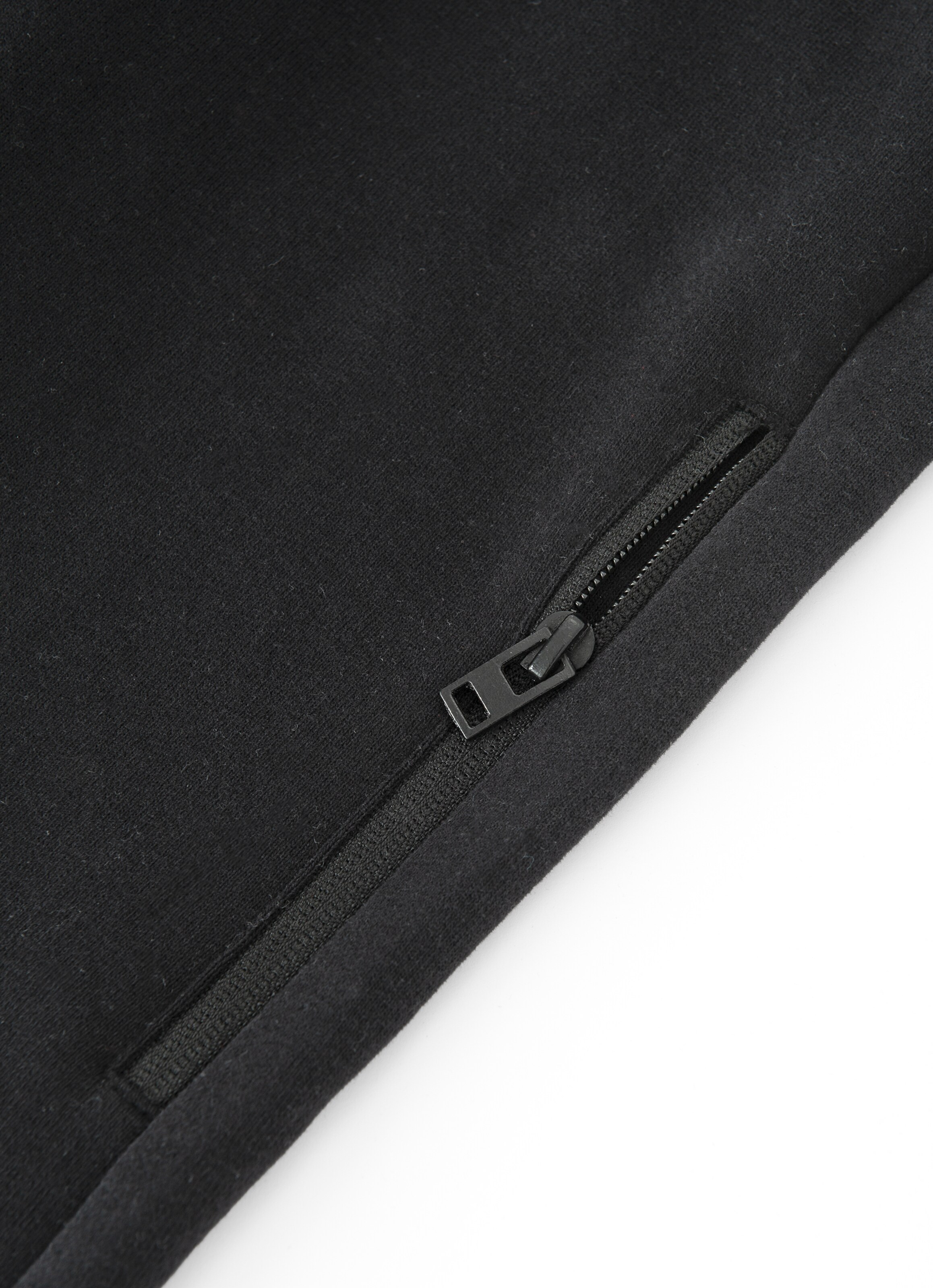 Cool Club Конический (Tapered) Штаны в Черный