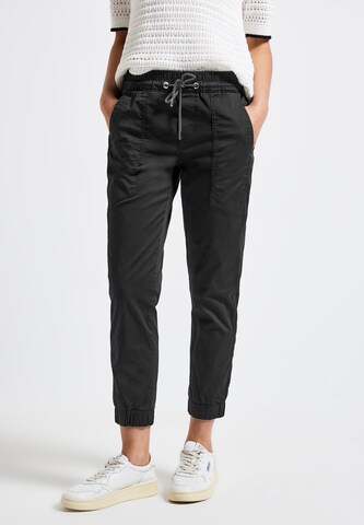 STREET ONE Slimfit Hose in Schwarz: Vorderseite