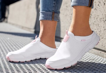 LASCANA - Zapatillas sin cordones en blanco: frente