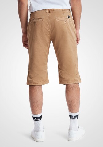 BLEND Regular Chinoshorts in Braun