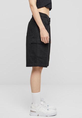 Urban Classics Loosefit Shorts in Schwarz