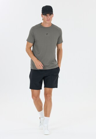 Virtus T-Shirt 'Neva' in Grau