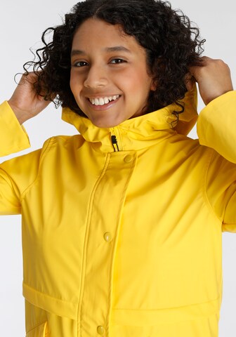 CMP Outdoor jacket in Yellow