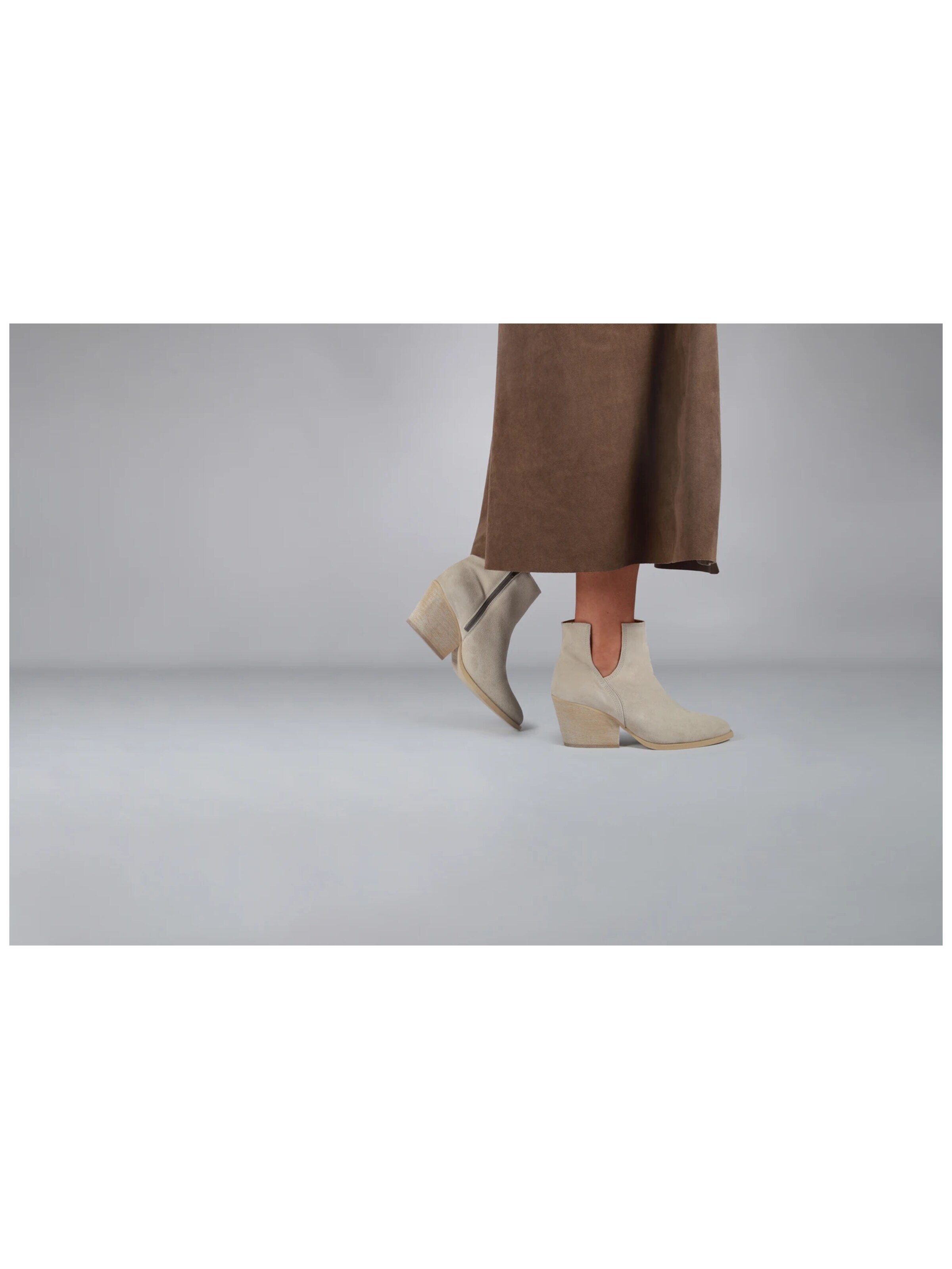 Ankle boots 'ABBY' di BLACKSTONE in bianco