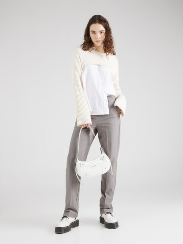 Regular Pantalon 'DANTAX' b.young en gris