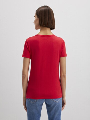 Mavi T-shirts in Rot