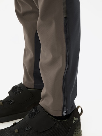 VAUDE Regular Sports trousers 'Qimsa' in Brown