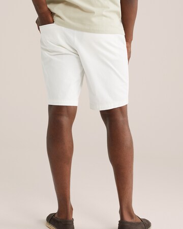 WE Fashion Regular Панталон Chino в бяло