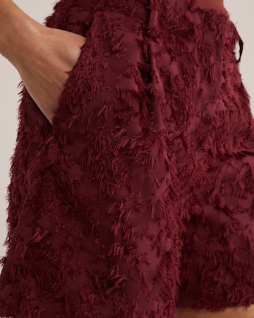 raudona WE Fashion Standartinis Kelnės