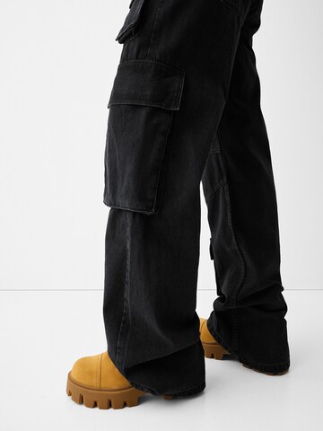 Wide leg Jeans cargo di Bershka in nero