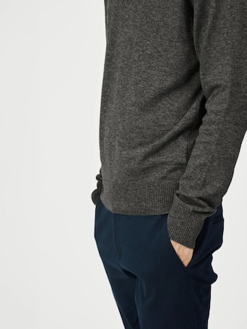 SANVT Pullover 'The Merino Roll Neck' in Grau