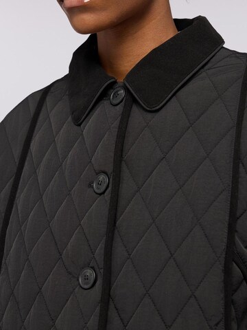 Veste d’hiver Trussardi en noir