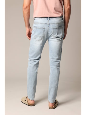 Coupe slim Jean 'Josue' Deeluxe en bleu
