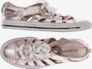 DIESEL Sneakers & Trainers in 39 in Pink: front