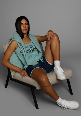 KangaROOS Top in Green