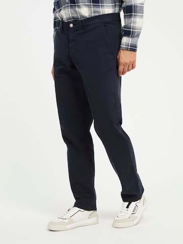 GUESS Slim fit Chino Pants in Blue: front