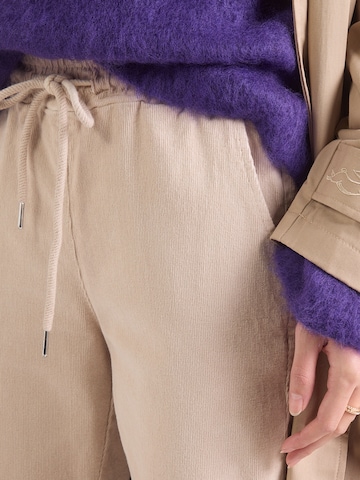 ZABAIONE Zúžený strih Nohavice 'Ki44raa' - Béžová