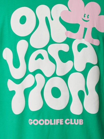 On Vacation Club Shirt 'Goodlife Club' in Green